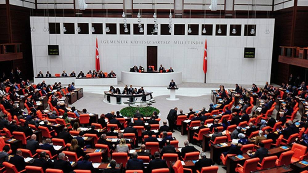 Diyanet’e yeni yetkiler tanıyan torba yasa TBMM'den geçti 