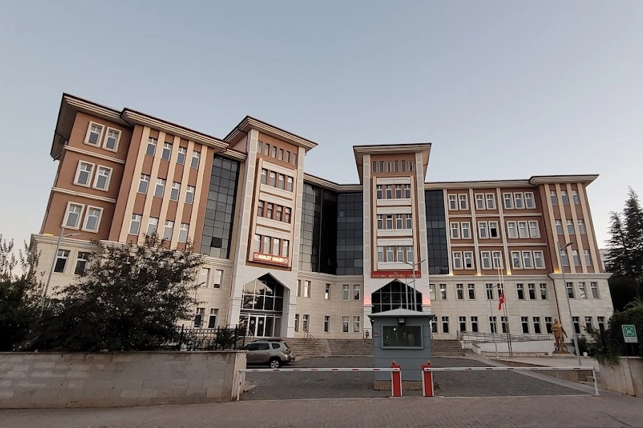 HSK'dan Suşehri Adliyesi kararı... B&ouml;lge derecesi y&uuml;kseltildi