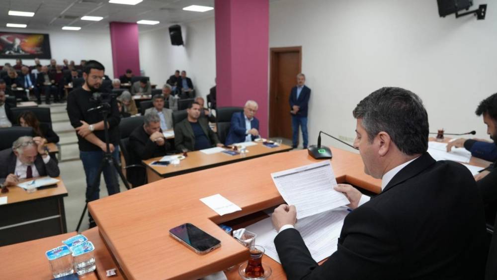 Adıyaman Belediye Meclisi Mayıs Ayı Toplantısı yapıldı: &Ouml;ğrenci &uuml;cretlerine zam yapılmayacak  - Videolu Haber