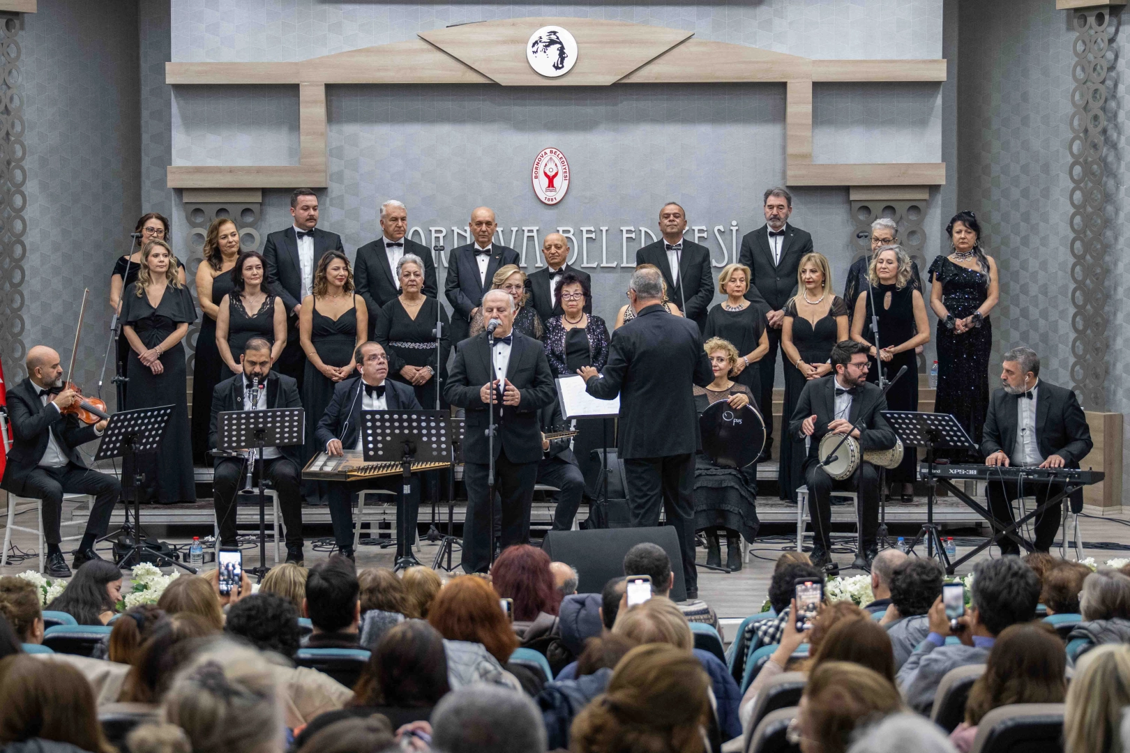 İzmir Bornova&rsquo;da &ldquo;İzmir&rsquo;in Değerleri&rdquo; konseri