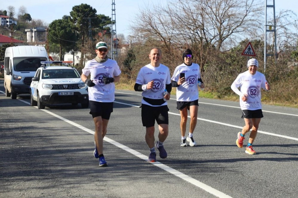 D&uuml;nya Ordulular G&uuml;n&uuml;&rsquo;nde 52 kilometrelik koşu