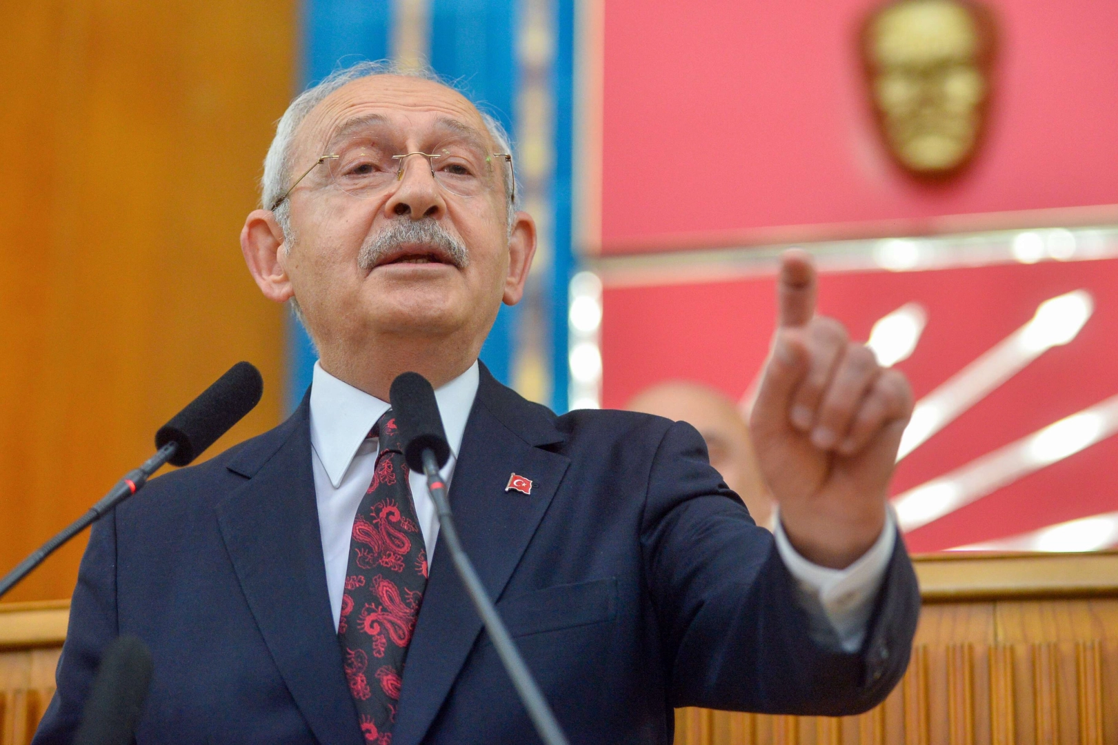 Kılı&ccedil;daroğlu&rsquo;ndan yanıt gecikmedi... Şimdi omuz omuza durma vakti