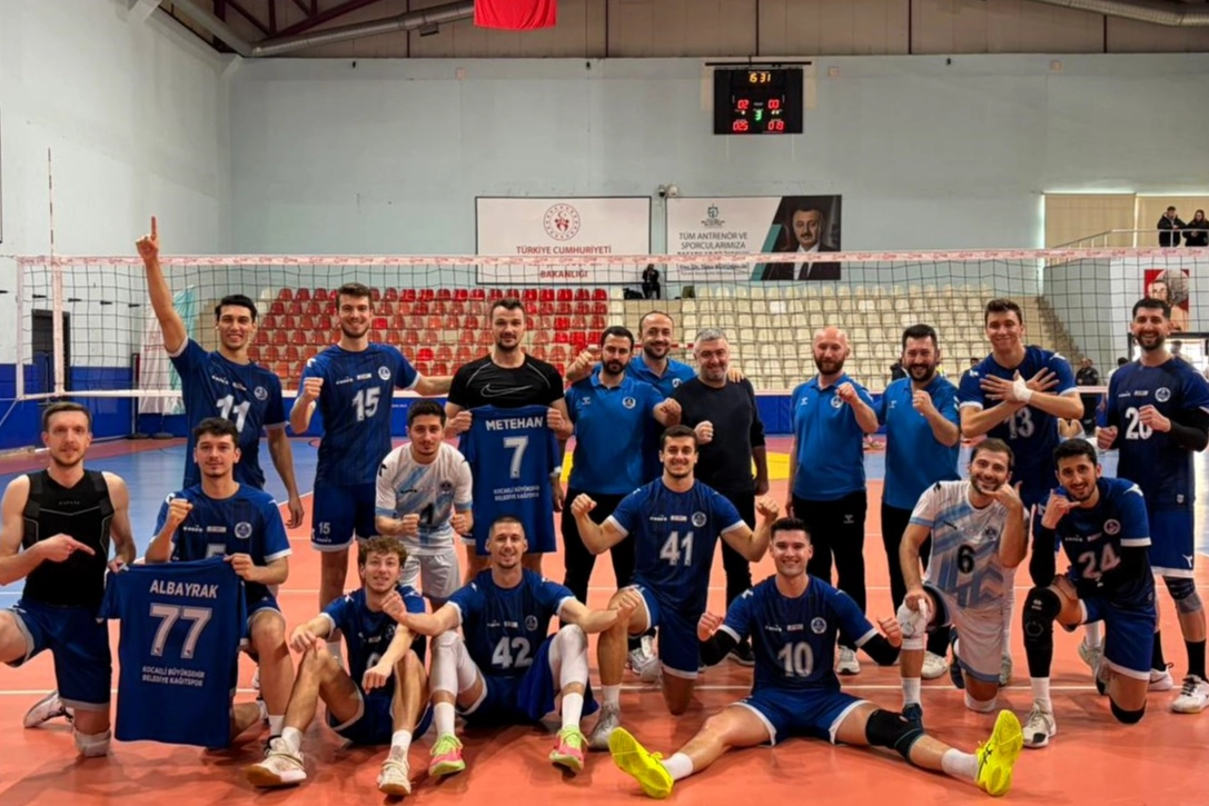 Kocaeli'de Kağıtspor&rsquo;dan sporun her alanında zafer