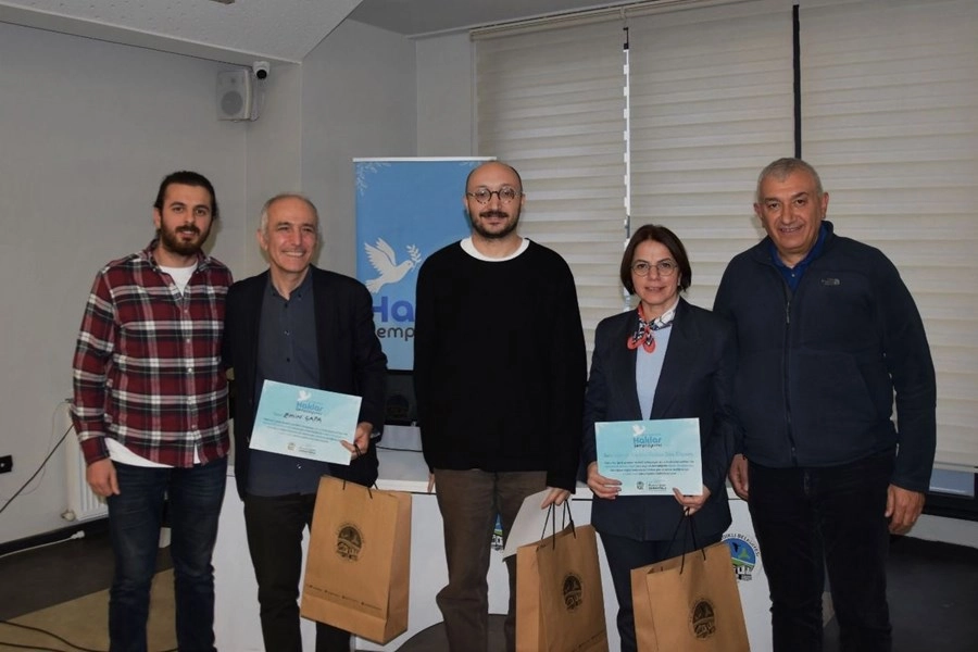 İstanbul Maltepe Belediye Başkanı K&ouml;ymen, &ldquo;Kamuculuk ve Kent Hakkı&rdquo; sempozyumunda