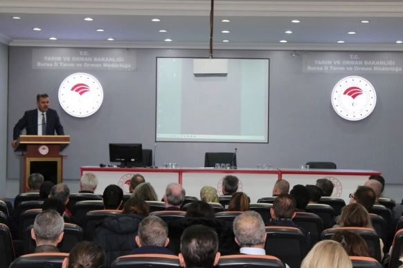 Bursa&rsquo;da zirai ila&ccedil; kullanımını azaltacak B-Re&ccedil;ete tanıtıldı