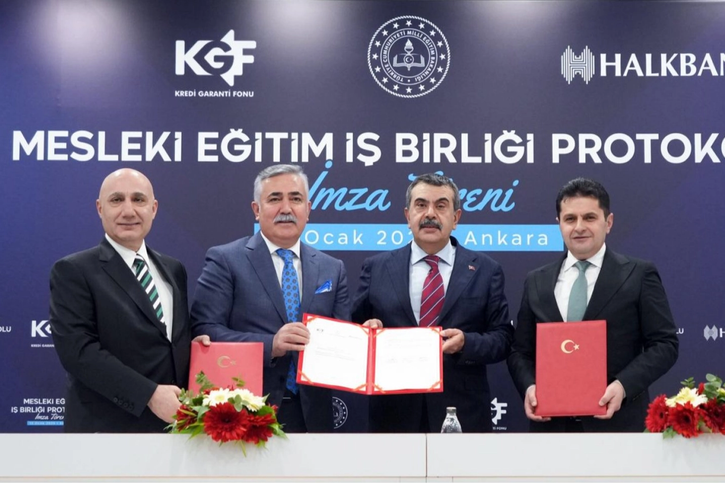 Mesleki eğitimde girişimcilik desteği... 3,7 milyar TL&rsquo;lik protokol imzalandı