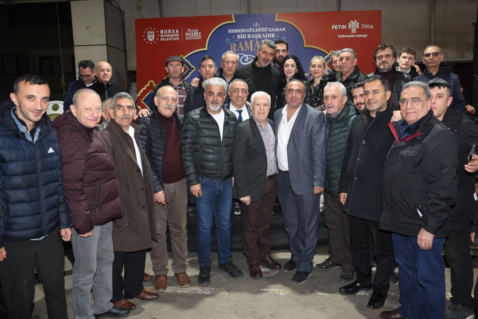 Bursa B&uuml;y&uuml;kşehir'den her g&uuml;n farklı il&ccedil;ede sofra kurmaya devam