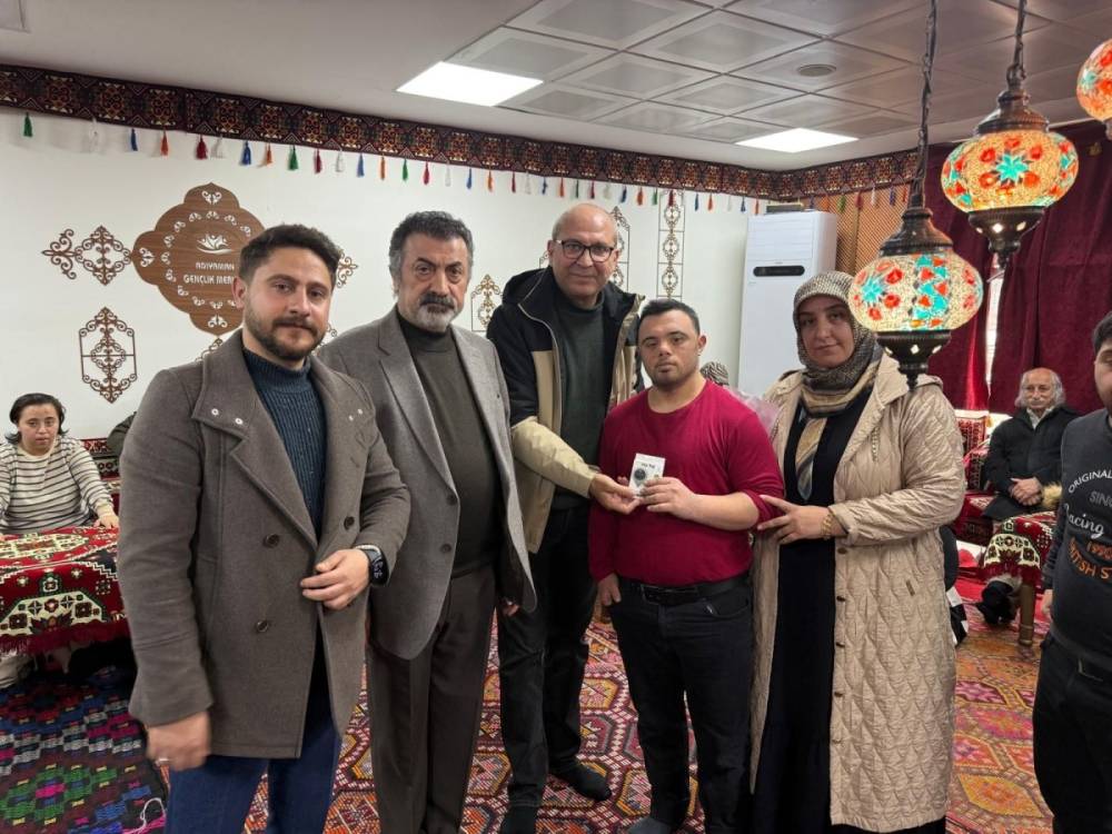 Rotary Otizmli ve Down sendromlu &Ccedil;ocuklara GPS Cihazı Dağıttı 