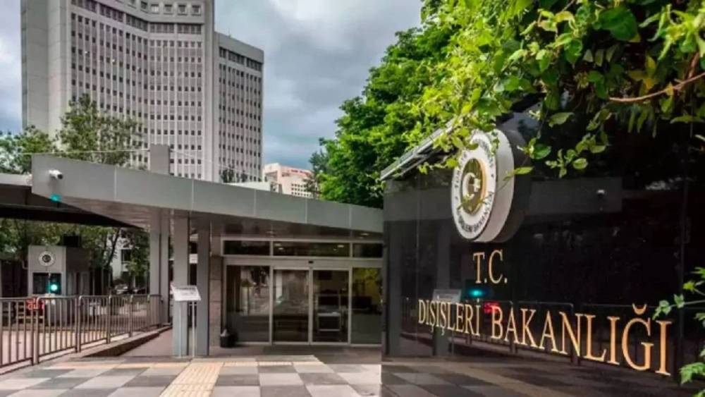 Karadağ&rsquo;dan T&uuml;rk vatandaşlarına 'vize muafiyeti' kararı 