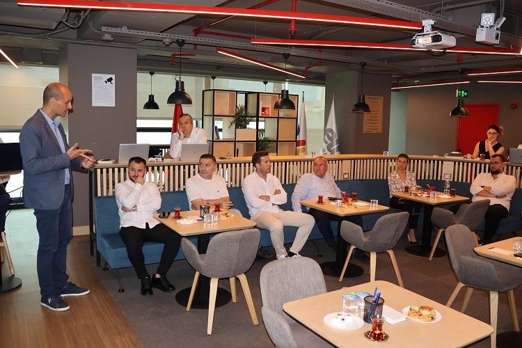 Ege Maden İhracat&ccedil;ıları Birliği geleceğin yol haritasını belirliyor