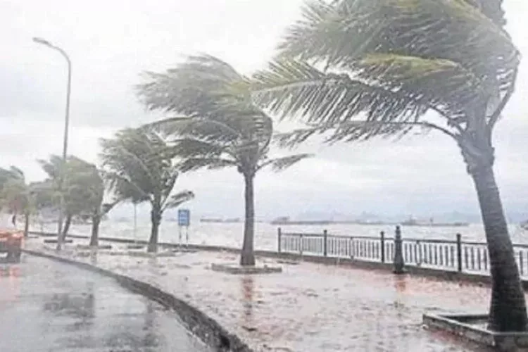 Kuvvetli yağış ve fırtına alarmı! Meteoroloji'den &ccedil;ok sayıda il i&ccedil;in uyarı
