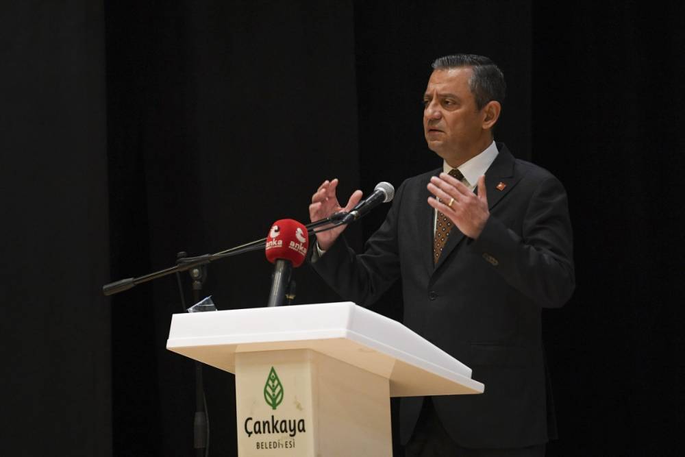 CHP Lideri Özgür Özel: 'Cumhuriyet tarihinde ilk kez asgari ücrete zam değil, indirim yapıldı' 